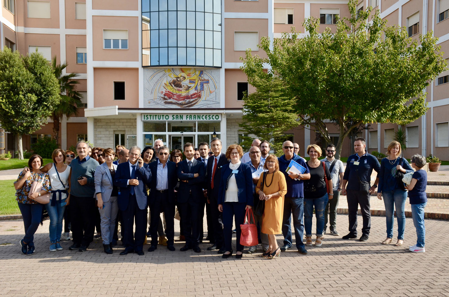 Foto di gruppo Convegno-ECM-Dal-Cuore-al-Polmone